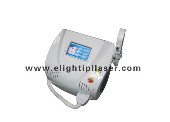 Przenośny Lip / Broda Depilacja IPL maszynę i Pigment Terapia 1-50J / cm2 60Hz