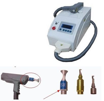 Laser Tattoo Removal Machines dispositivo con grande LCD per rimuovere Reflecks, stringere la pelle