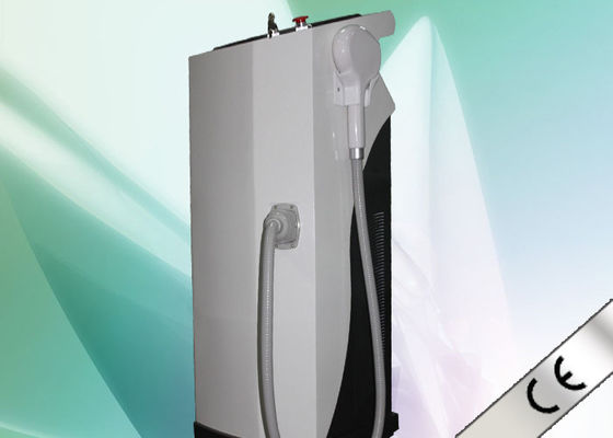 Επαγγελματίας 800nm μηχανή 1800w αφαίρεσης τρίχας λέιζερ διόδων για την ομορφιά Beautician