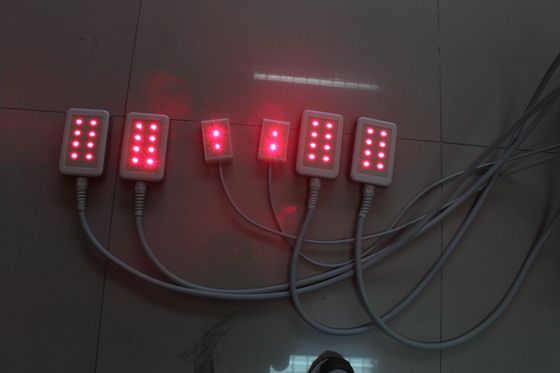 laser de 650nm Lipo amincissant la machine pour la réduction de graisse d'estomac et de hanche