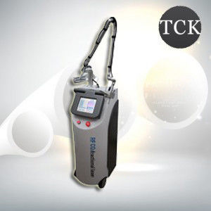 30w Cilt Gençleştirme Co2 Kesirli Lazer Makinesi / tıbbi makine