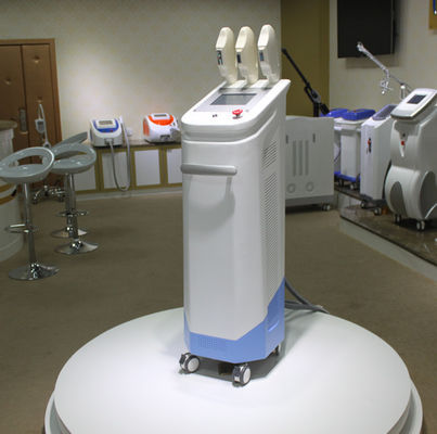 販売のための最もよい質レーザー IPL の毛の取り外し機械