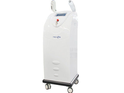 เครื่องความงาม RF Microneedling สำหรับการรักษาผิวด้วยก่อนและหลัง
