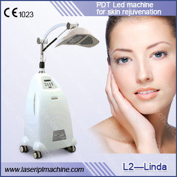 त्वचा सख्त करना मुँहासे का उपचार अंशित आरएफ सोने Microneedling डिवाइस