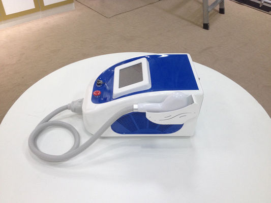 Machine avancée d'épilation de laser de diode du portable 808nm