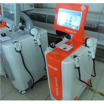 Equipamento multipolar da beleza do RF do vácuo com os quatro punhos para o rejuvenescimento da pele, antienvelhecimento sistemático
