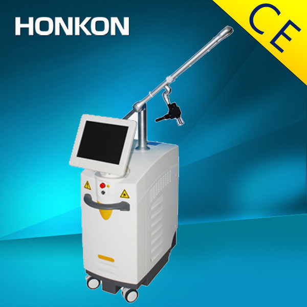 Ultra Pulse Laser frakcyjny CO2 skóry dokręcania Maszyna 100uM - 2000um Spot Rozmiar